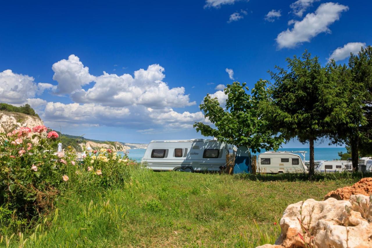 Hotel Camping Saint George Topola Exteriér fotografie